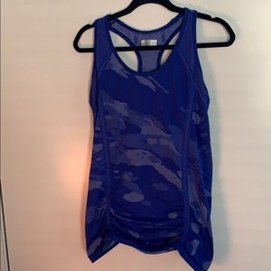 Athleta Fast Track Capri Blue Camo Tank Sz XL